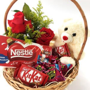 Cesta de Chocolate, Rosas e Pelucia - Floricultura Cuiabá